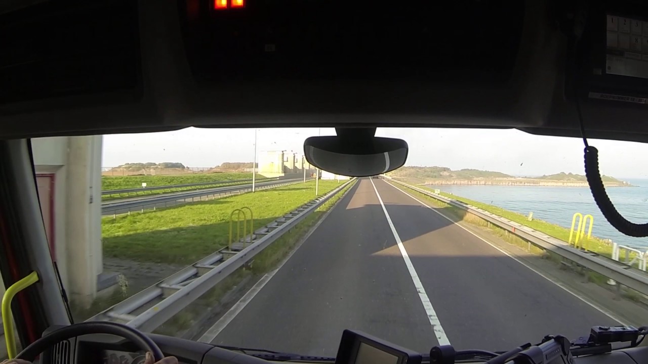 Brandweer Den Oever - P1 BRAND WEGVERVOER A7 LINKS - AFSLUITDIJK 72,2 DEN OEVER 105034