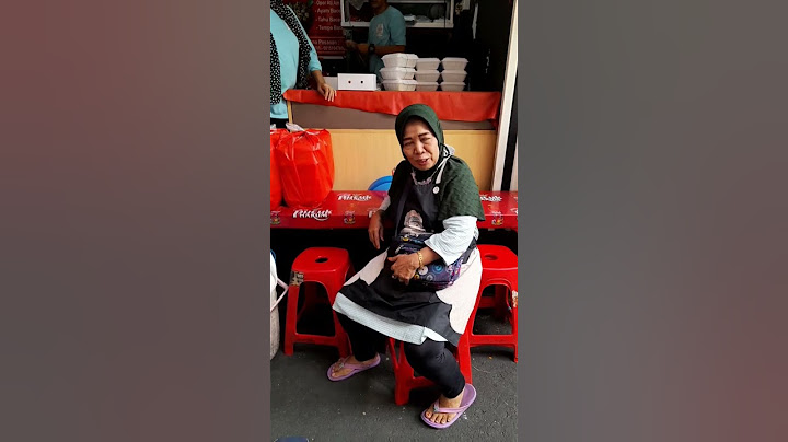 Akhirnya ketemu BU TINAH, pemilik GUDEG paling laris di Stasiun Gondangdia #shorts #shortsvideo