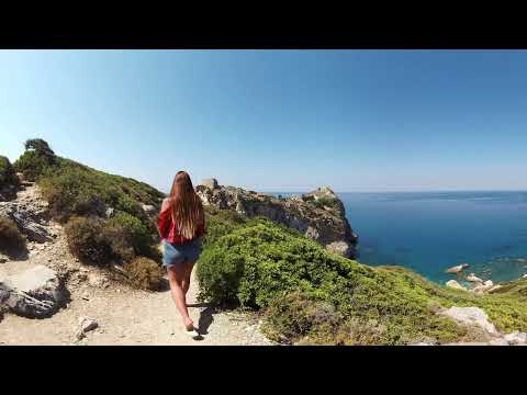 Skiathos 360: Looking
