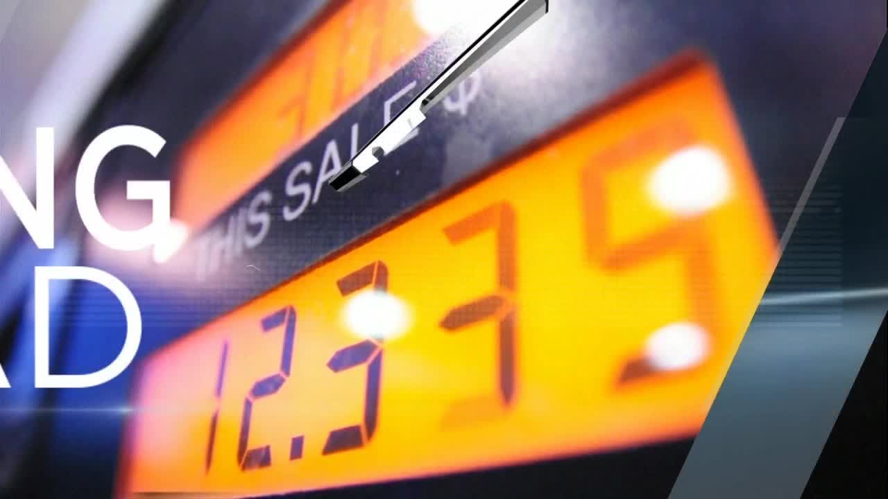 Labor Day gas prices expected to rise - YouTube
