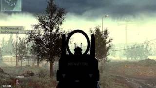 Random Tar Skin on Famas. MW2 Bug