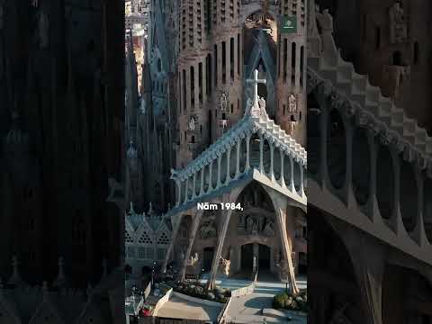 Nhà thờ Sagrada Familia xây dựng hơn 100 năm vẫn chưa hoàn thành #shorts #sagradafamilia #barcelona