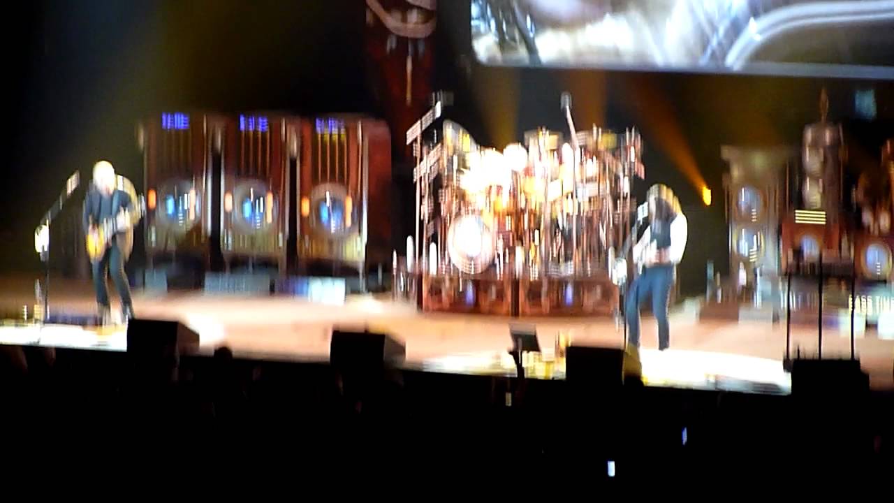 Rush O2 RUSH O2 Arena London - Closer to the heart HD 5/5 - YouTube