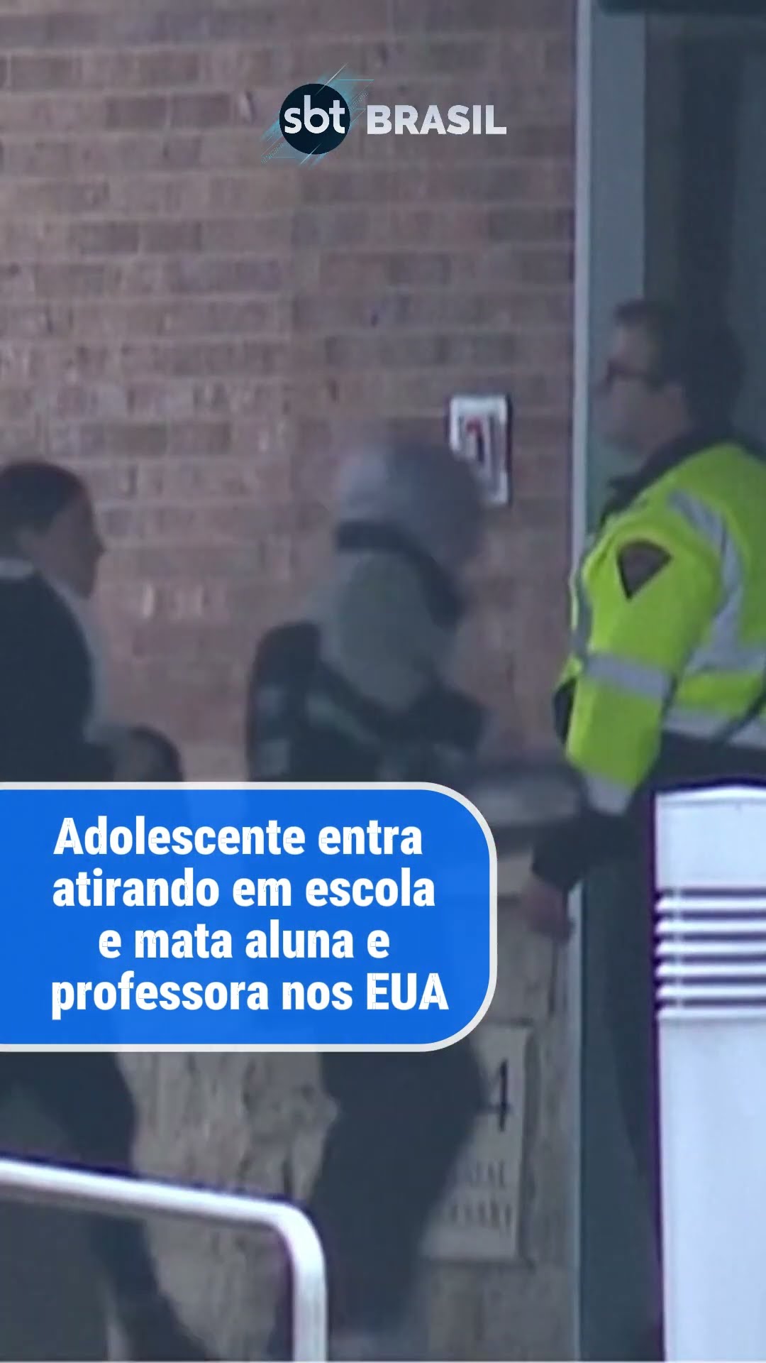 Atirador abre fogo em escola nos EUA e deixa vários ao menos dois mortos | SBT Brasil (16/12/24)