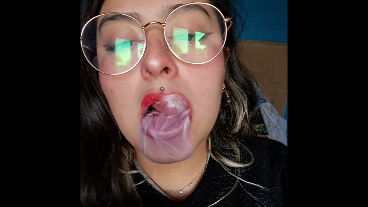 ASMR Bubblegum Bubbles!! Globos de Chicle ASMR!!