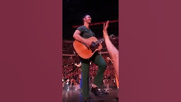 Thumbnail of Jonas Brothers Joe Jonas Gotta Find You Columbus