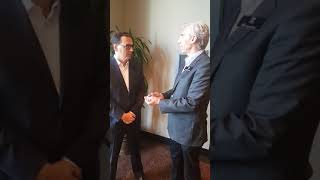 Daniel Pink's advice on How to write a book
