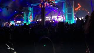 Mike Williams x Mesto - Wait another day live @ New Horizons