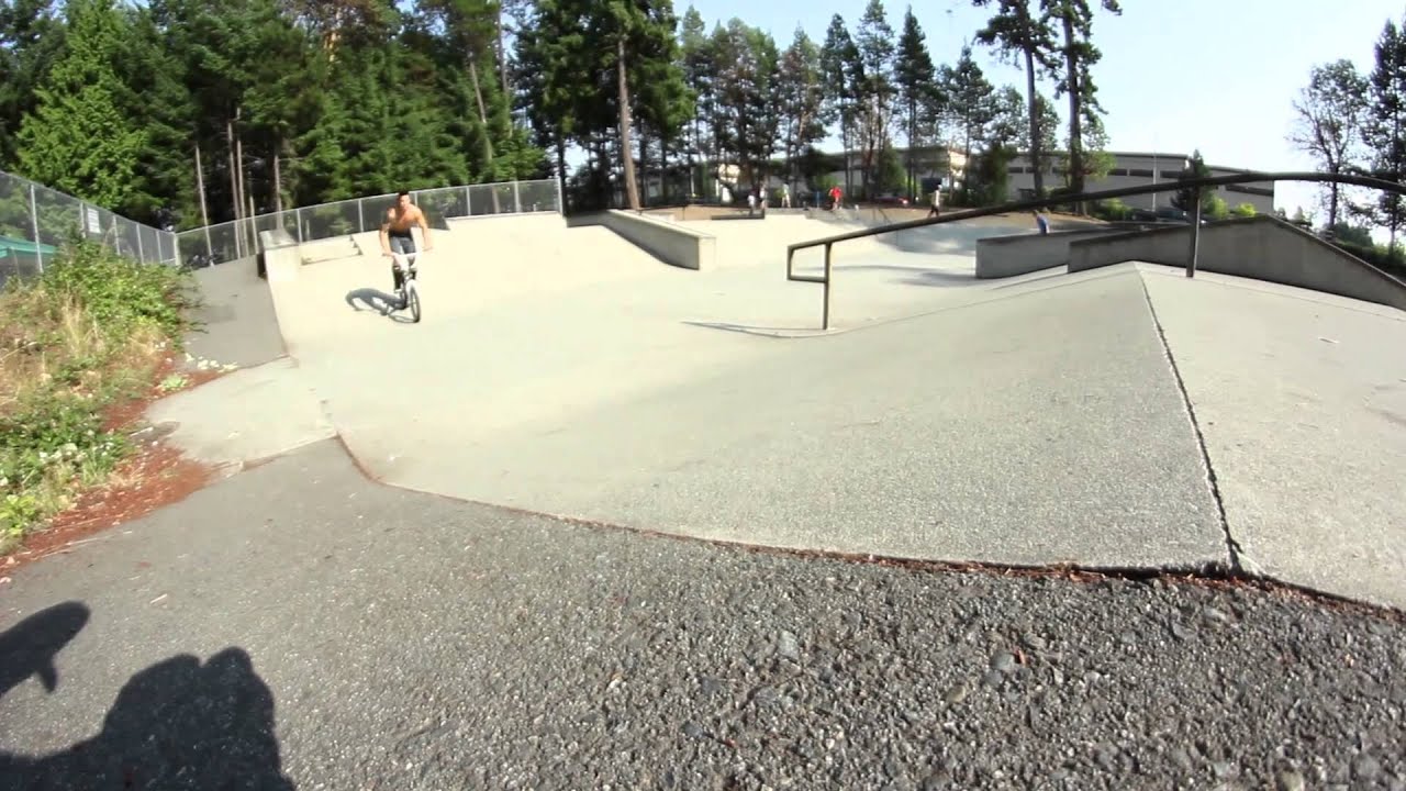 table scraps for the world...... deece