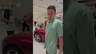 Красный Xiaomi SU7 и стенд цветов — как выбрать мечту по смартфону 📱🚗