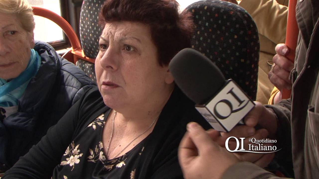 Bari, minacce di morte a Decaro sull'autobus