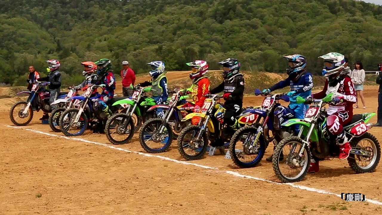 19中国モトクロス選手権 第3戦 広島大会 ジュニアクロス ヒート 決勝 Youtube