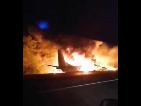 SON DAKİKA💥   Ukrayna'da Antonov An-26 tipi bir askeri nakliye uçağı Kharkiv bölgesinde düştü