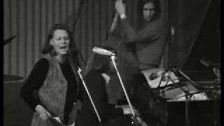 Arja Saijonmaa and Mikis Theodorakis 1970 chords