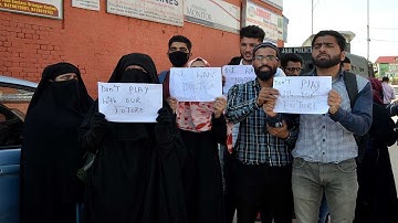 Srinagar: Students protest against Cluster Univ admission process