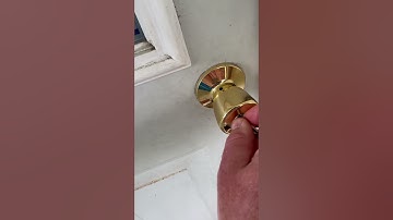 How A Blind Person Unlocks A Door! #shorts #viral #youtubeshorts