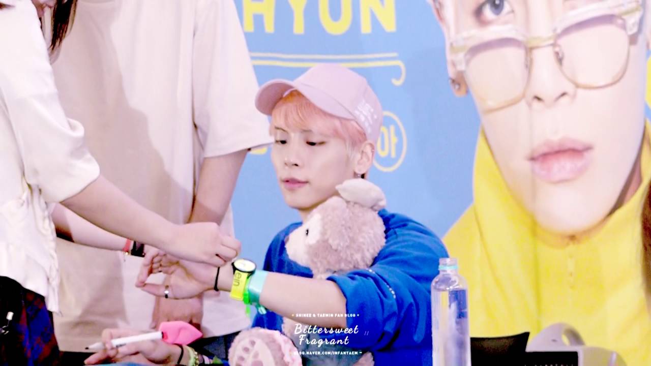 [BITTERSWEET FRAGRANT]160610 여의도 팬사인회 - 종현 HD