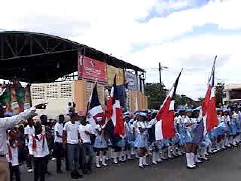 Desfile Escuela Barrio Lindo 27 de Febrero 2011 Pu...