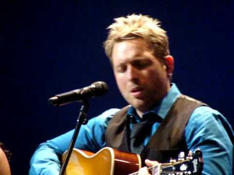 Johnny Reid - "Moon to Remember" - Moncton, New Br...