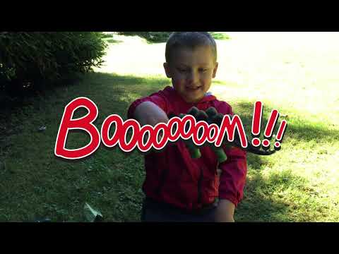 Битва Динозавров на траве и Коля. Dinosaurs for Kids