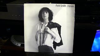 Download Lagu Patti Smith LP-Horses Side 1...Vinyl. MP3