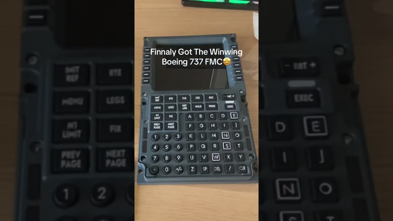 New flight sim hardware: Winwing Boeing 737 FMC