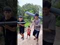 Thằng em 2 tuổi thi đấu sáo diều chế với trẻ trâu #funny #shortvideo #challenge