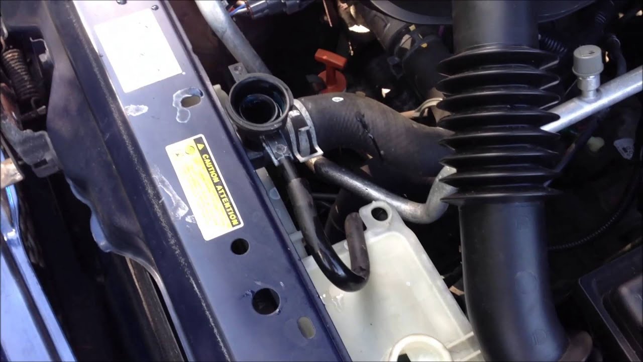 How to Change Radiator Fluid for your Toyota Yaris 99 0 