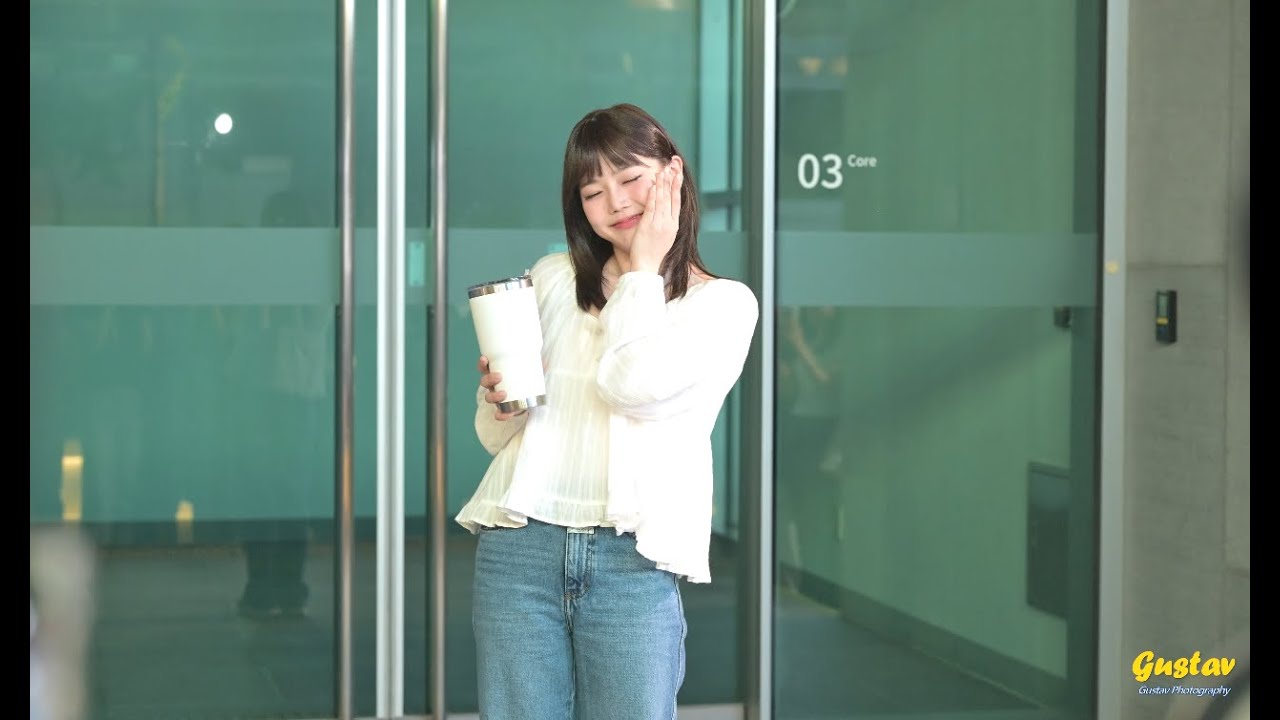 [직캠/FANCAM] 250531 오마이걸(OH MY GIRL) 효정 천개의 파랑 광주공연 커튼콜 & 퇴근길