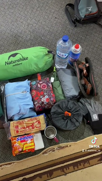 Cara Packing barang pendakian #pendakigunung #pendaki #pendakicantik