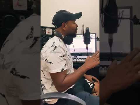 يا حمام بتنوح ليه أحمد سيد في حب الكينج محمد منير