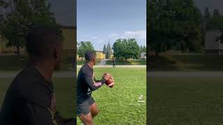 How to grip football for a TIGHT spiral? #football #madden #quarterback #nfl #sports #ncaa #d1 #qb