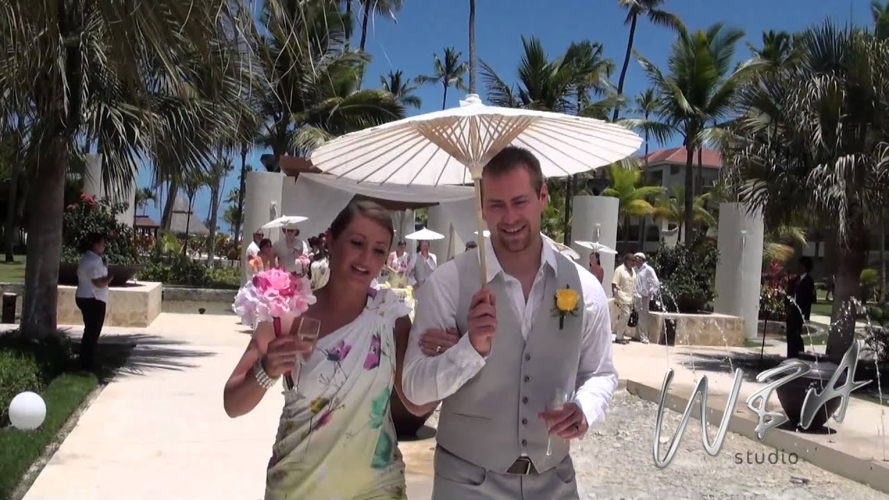 Now Larimar and Secrets Royal Breach Wedding Locations