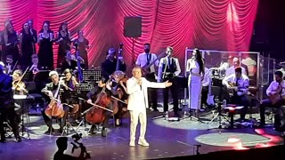 Levent Yüksel - Ayrılmam (30. Yıl Senfonik Konseri Harbiye)