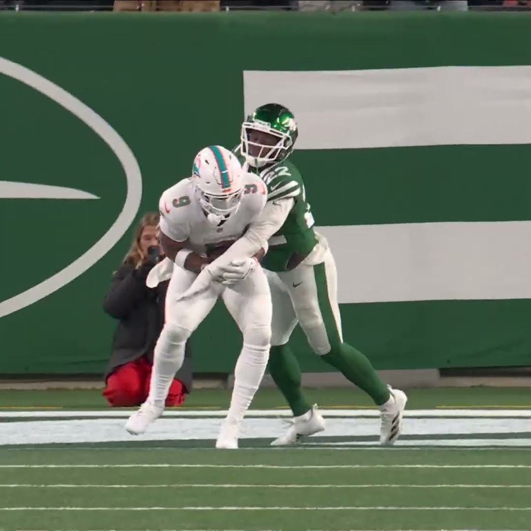 Jonnu Smith catches for a 4-yard Touchdown vs. New York Jets