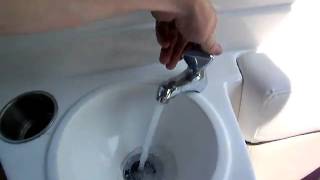 Rinker 246 - Roel -(equipment) YACHTS.CO International