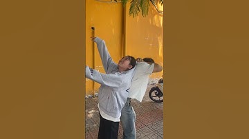 ĐEM NGAY KHÁCH ĐẾN ĐÂY 🥲#funny #videohaihuoc #videogiaitri #votri #videoreel #vui