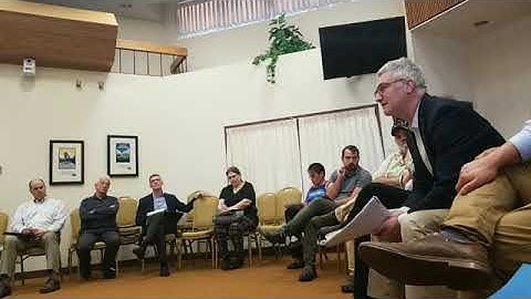 Sen Klobuchar staff visits Bemidji to talk about broadband, infrastructure and housing