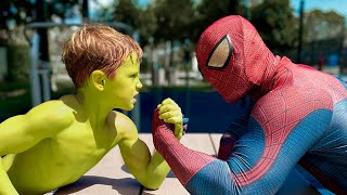 Little Hulk vs Spider-Man Armwrestling Battle