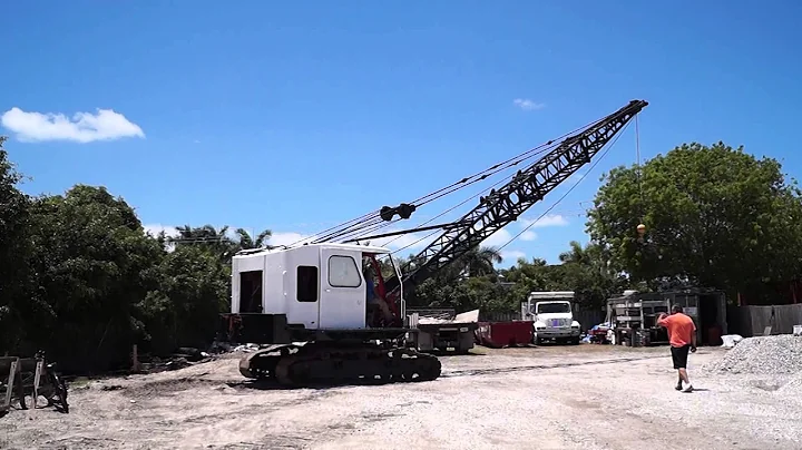 1980 Koehring 305 Crawler Lattice Boom Crane