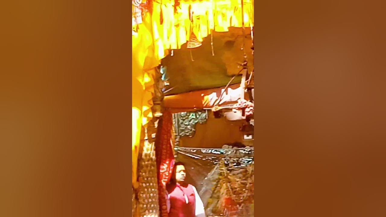 banke bihari temple vrindavan holi