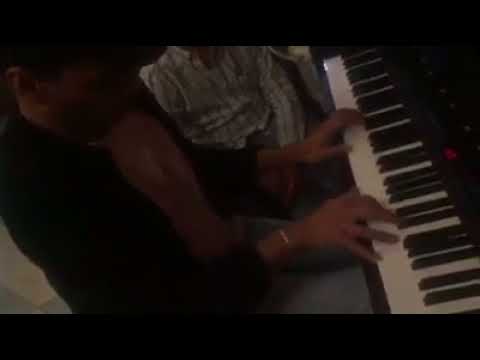 ნიკა ნიკვაშვილი - გია ყანჩელის \"ის აქ არის\" Nika Nikvashvili - Giya Kancheli's \"Is aq aris\"