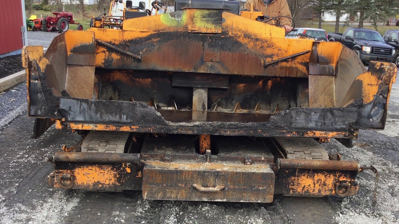 LeeBoy 1000 Power Box Paver - YouTube