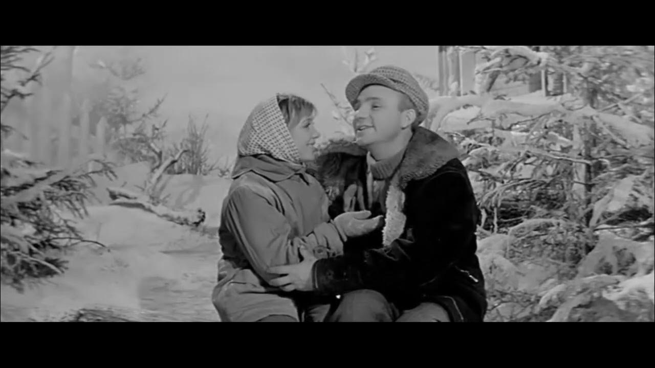 Старый клён из к/ф девчата. Девчата кадры. Старый клён из к/ф девчата пианино цифры. Из кинофильма «девчата». Старый клён из к/ф девчата.