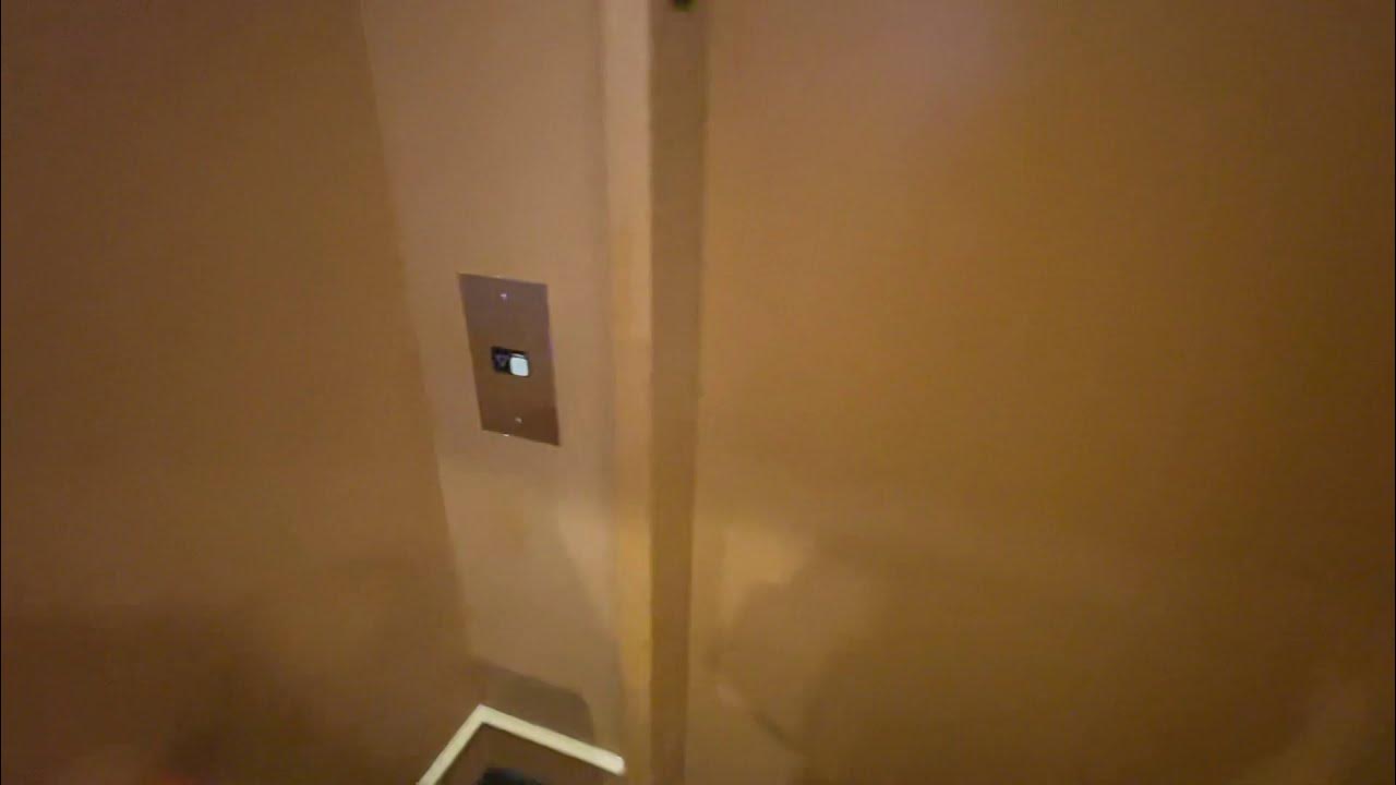 Epic Motor! 1996/1997 Schindler 300A Hydraulic Elevator Inn at Port