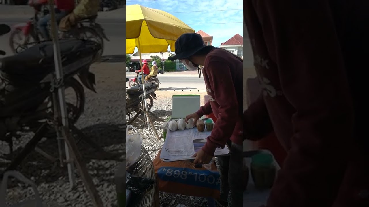 Cooking KH cookies Nom Kruok cake at street - Street Food