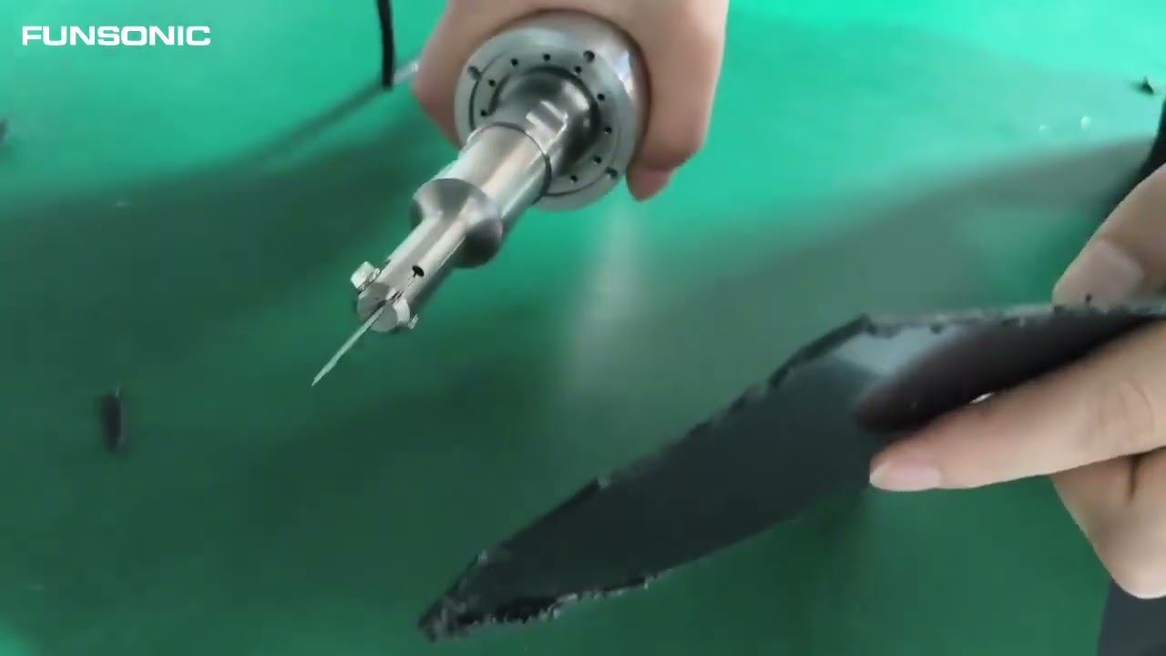 Handheld Ultrasonic Plastic Cutting Blade