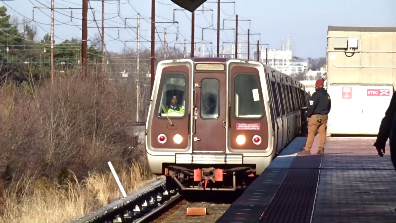 metrorail timetable WMATA Metrorail Orange Line Trains @ Landover Station