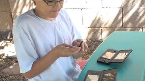 Nintendo DS Lite and DSi Comparison