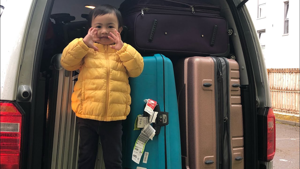 AkeeAhmad Takes Europe UK - Day 10 Road To London 10 jam